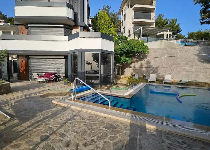 Vila Davraz Kusadası